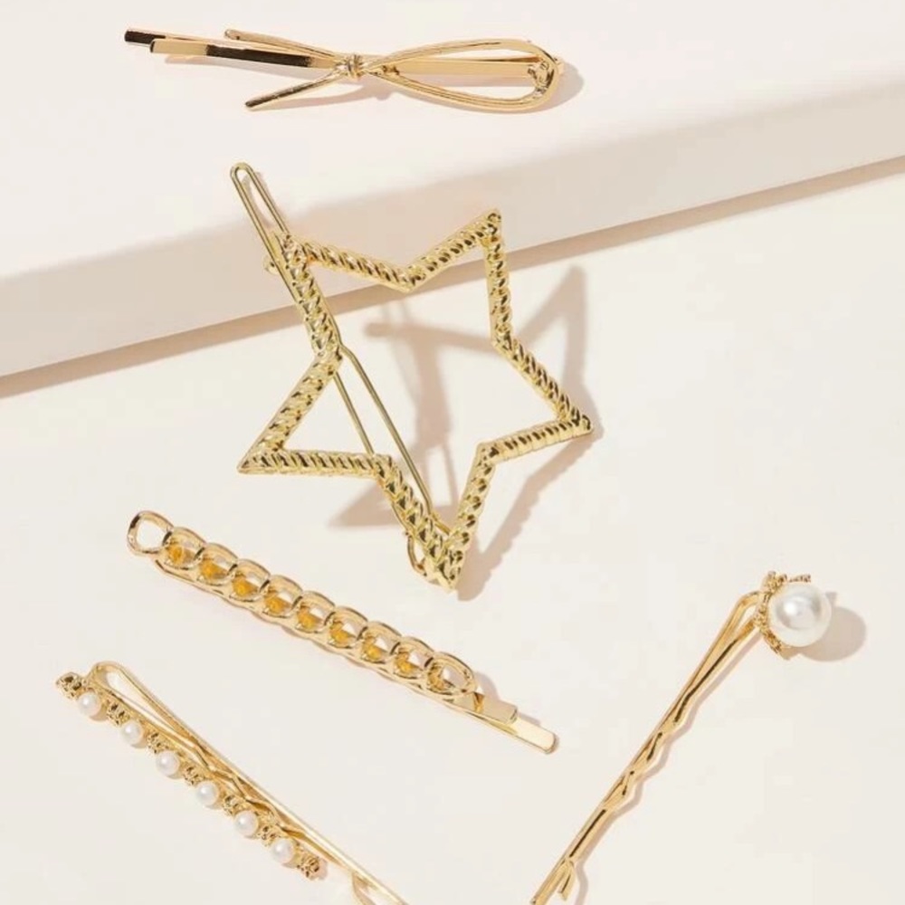 FAUX Pearl and Star Decor Hair Clip